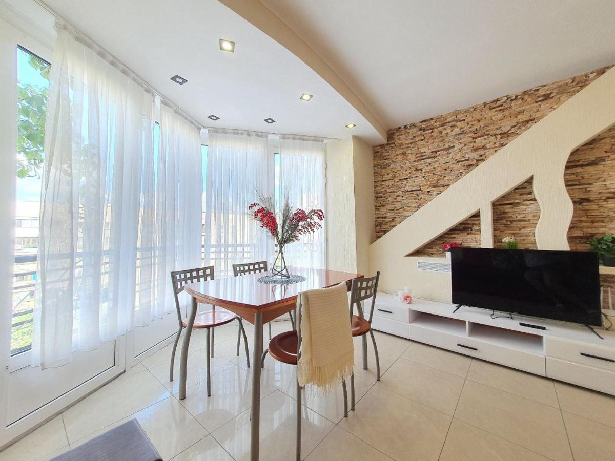 Inn Home Apartments - Pechersk Area Kiev Exterior foto